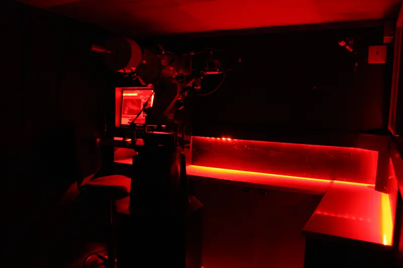 OBSY v2 — telescope room